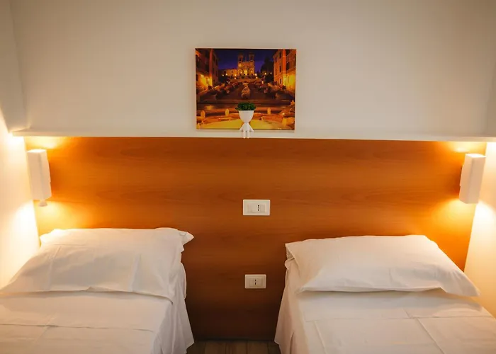 Eighteen Kt Golden - With Garden And Private Parking Just 5 Minutes Walk From The Historic Center Apartman Tropea