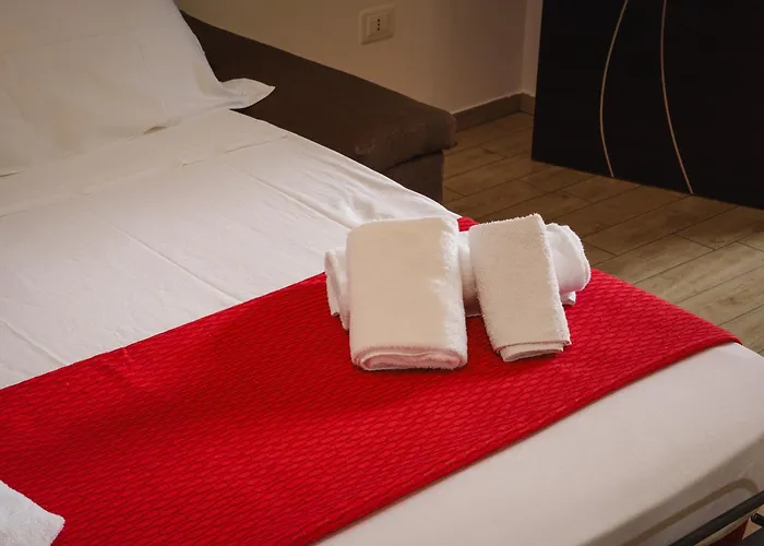 Apartman Eighteen Kt Golden - With Garden And Private Parking Just 5 Minutes Walk From The Historic Center *